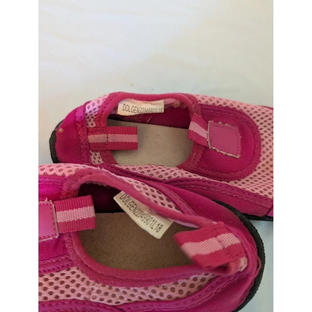 Unbranded pink mesh